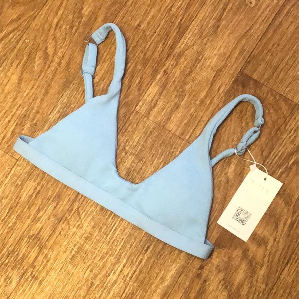 Zaful Light Powder Blue Textured Bikini Swim Top Size Small / US 4